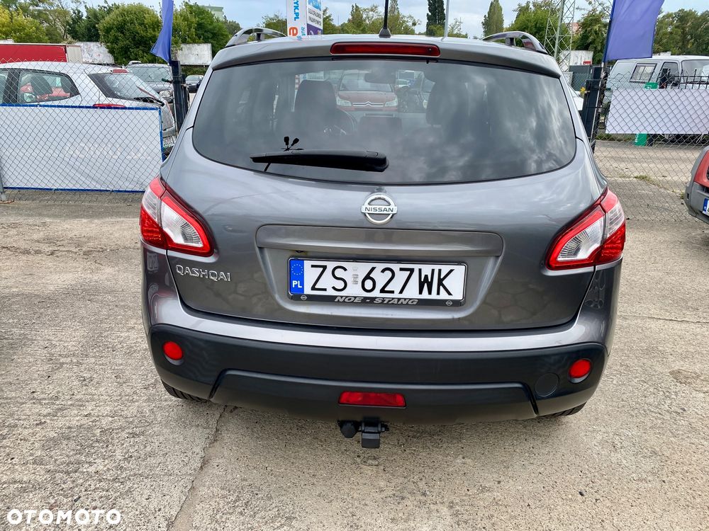 Nissan Qashqai 2.0 360 CVT - 9