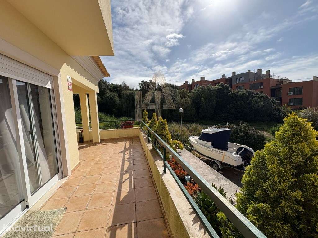 Moradia T4 Moderna com Terraço Panorâmico - Terraços do Castelo, Se... - Grande imagem: 3/26