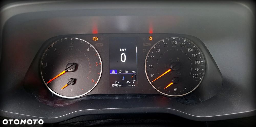 Renault TRAFIC - 10