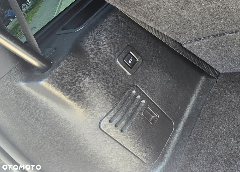 Lincoln Navigator - 27