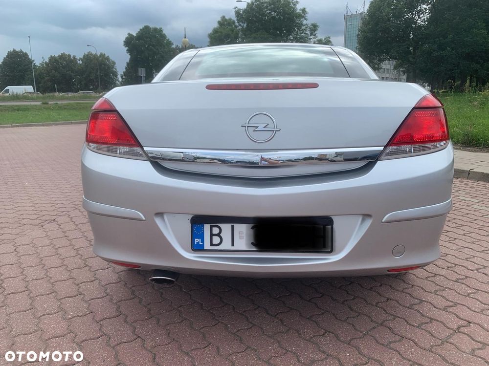 Opel Astra - 4