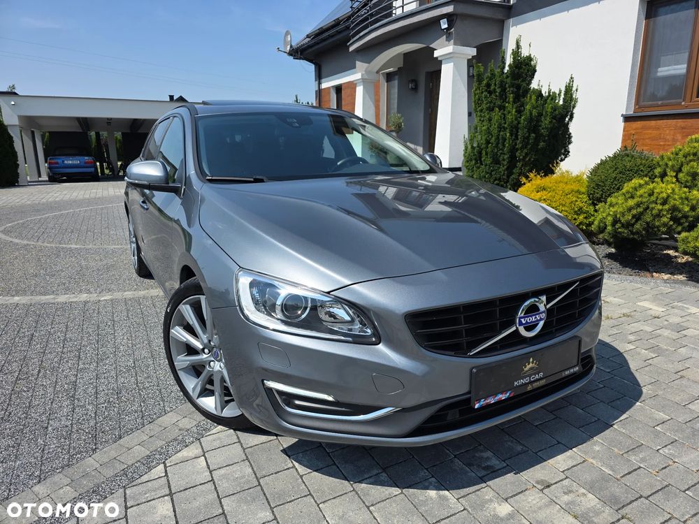 Volvo V60 T5 Geartronic Summum - 4