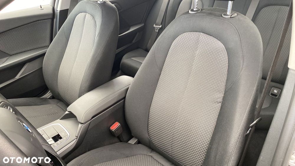 BMW Seria 1 118i Advantage - 10