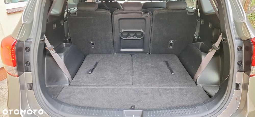 Kia Carens 1.6 GDI L 7os - 20