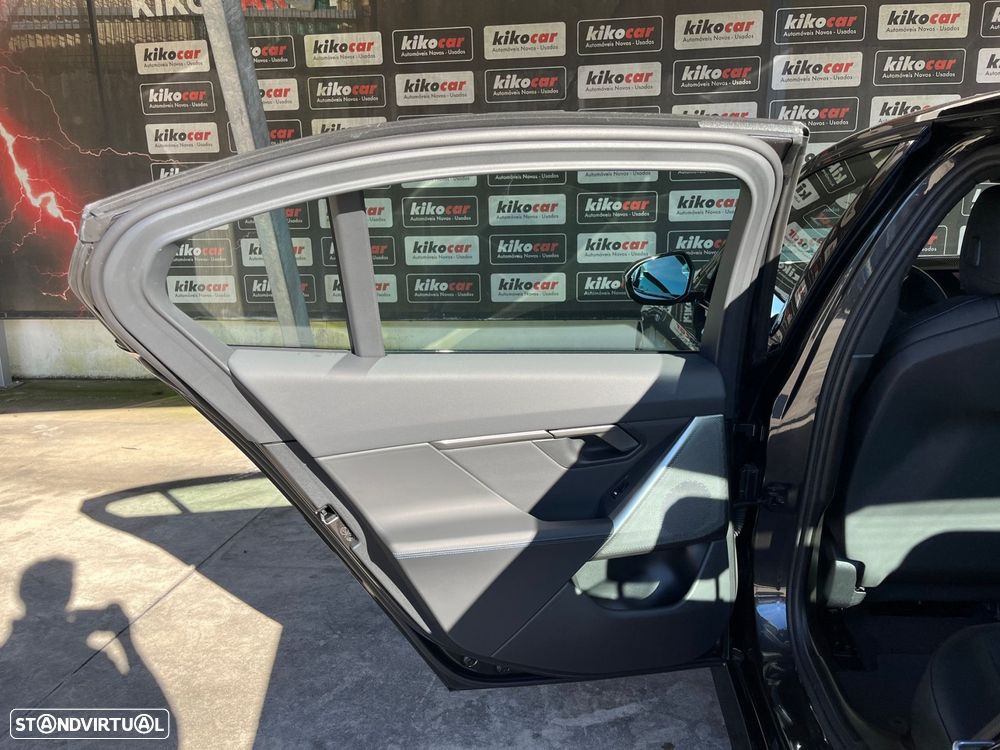 BMW 530 e Pack Desportivo M - 49