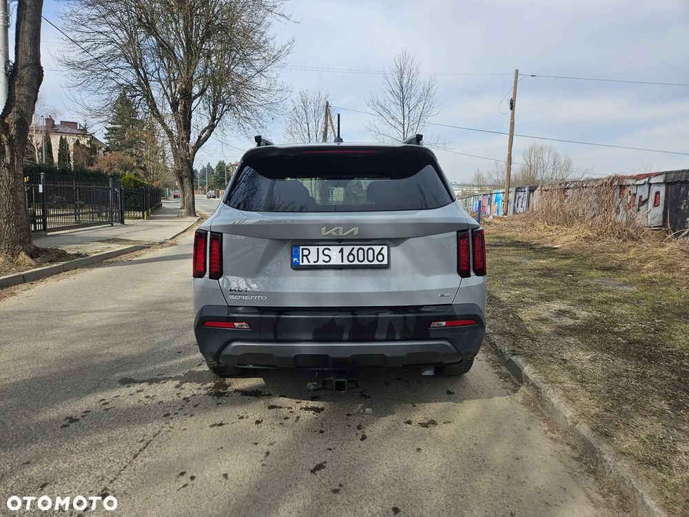 Kia Sorento - 8