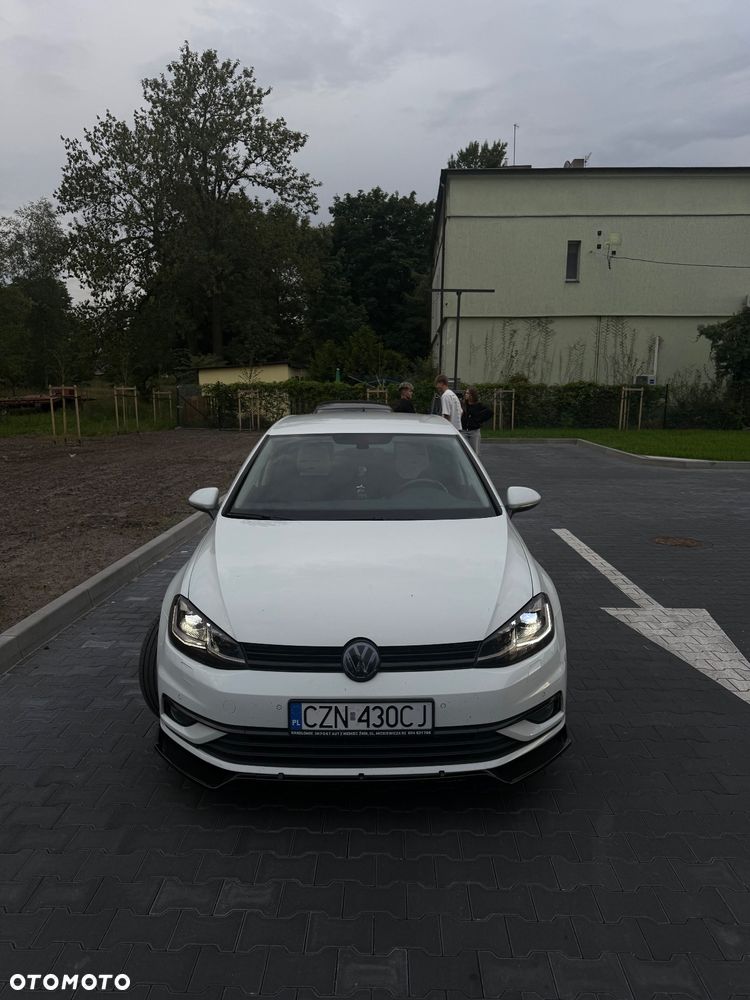 Volkswagen Golf 2.0 BlueTDI DSG Highline - 2