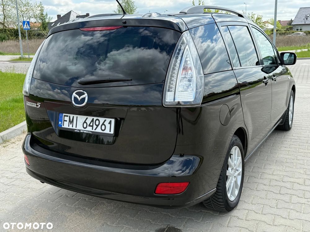 Mazda 5 - 10
