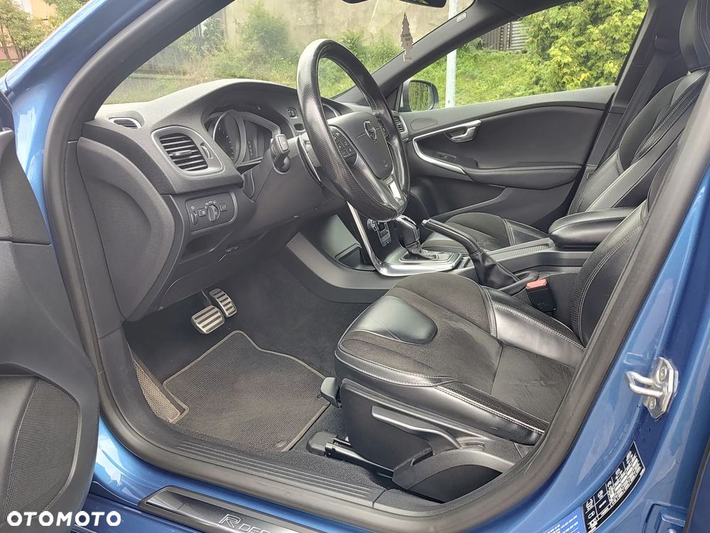 Volvo V40 T5 Drive-E R-Design Momentum - 16