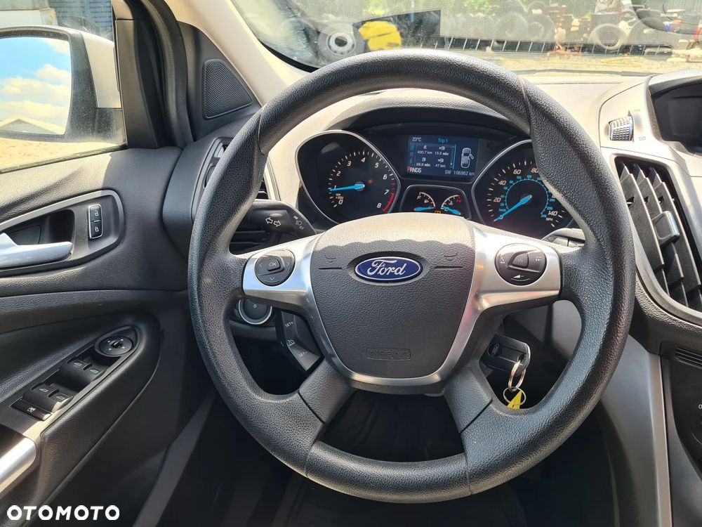 Ford Escape - 28