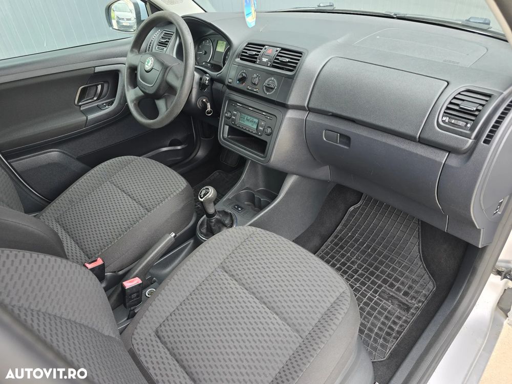 Skoda Fabia 1.2 HTP Ambiente - 7