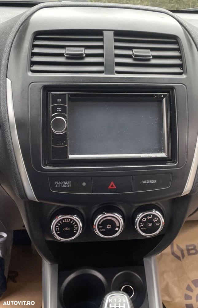 Mitsubishi ASX 1.8 DI-D 2WD Intense - 29