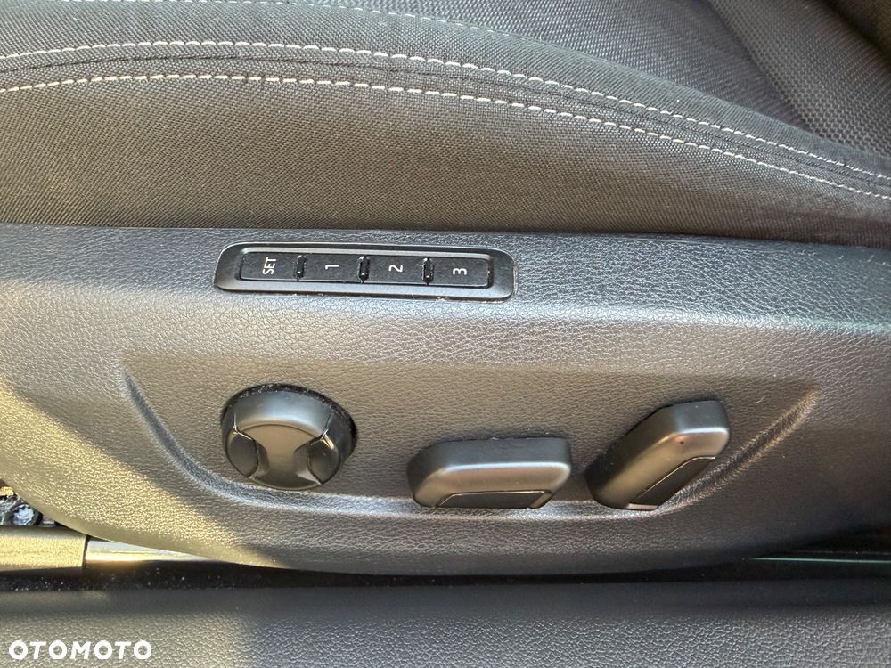 Skoda Superb 2.0 TSI 4x4 Style DSG - 37