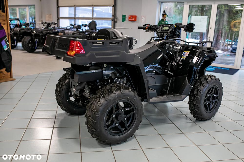 Polaris Sportsman - 4