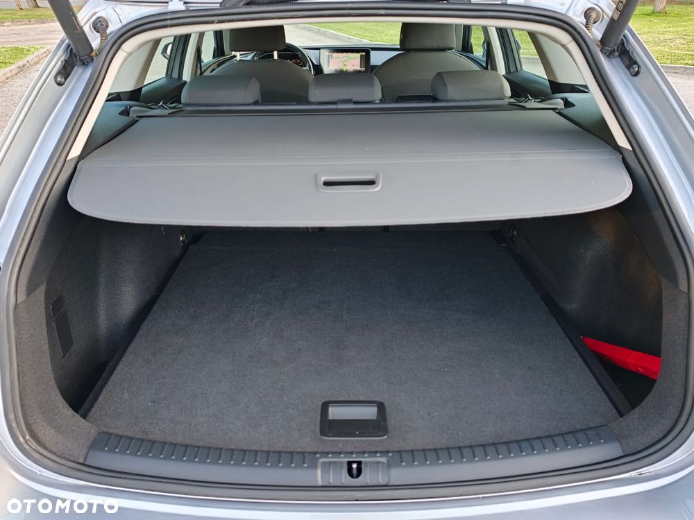 Seat Leon 2.0 TDI DSG Xcellence Plus - 24