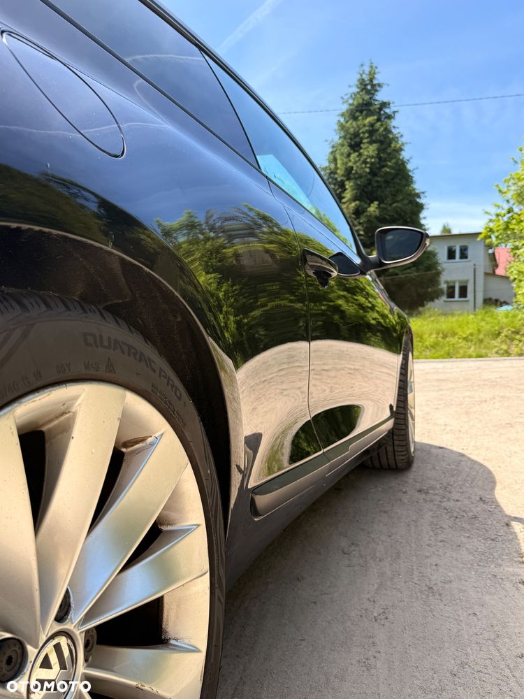 Volkswagen Scirocco - 11