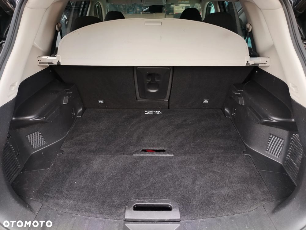 Nissan X-Trail 1.6 DIG-T N-Connecta 2WD - 19