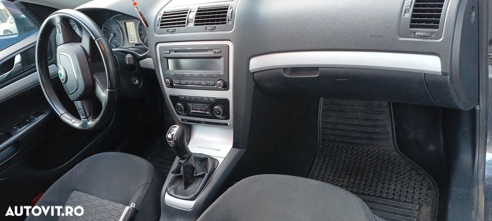 Skoda Octavia - 18