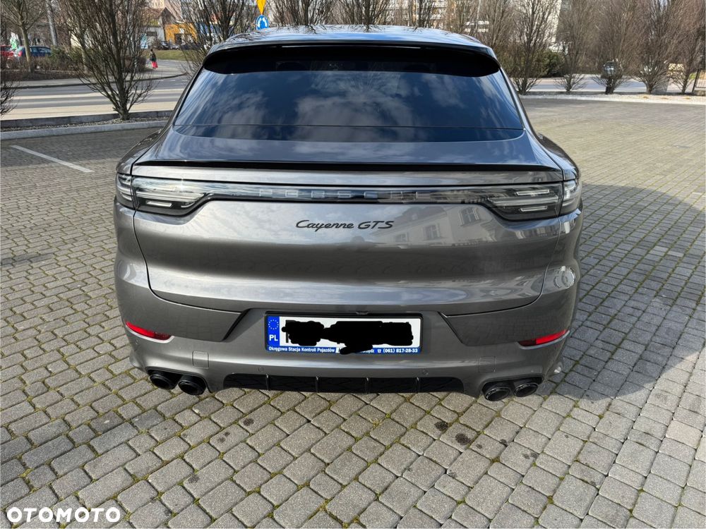 Porsche Cayenne Coupe GTS - 4