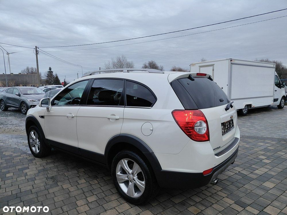 Chevrolet Captiva 2.2 2WD LT+ - 4