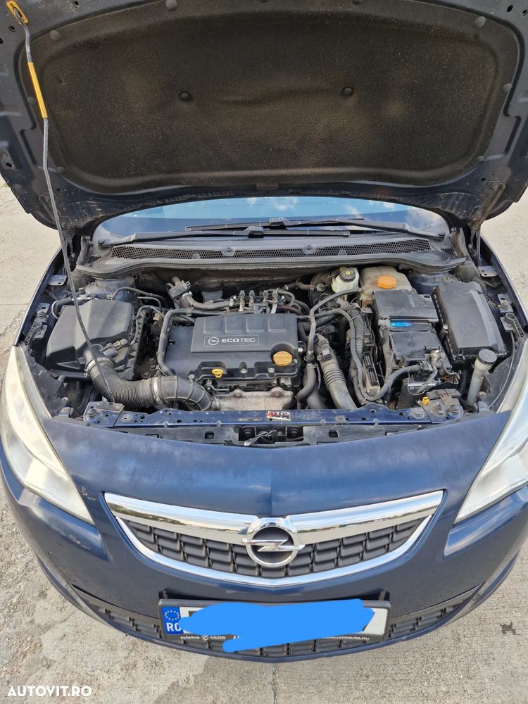 Opel Astra - 2