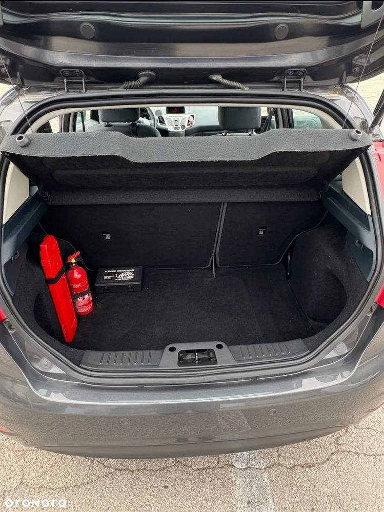 Ford Fiesta 1.25 Titanium - 14