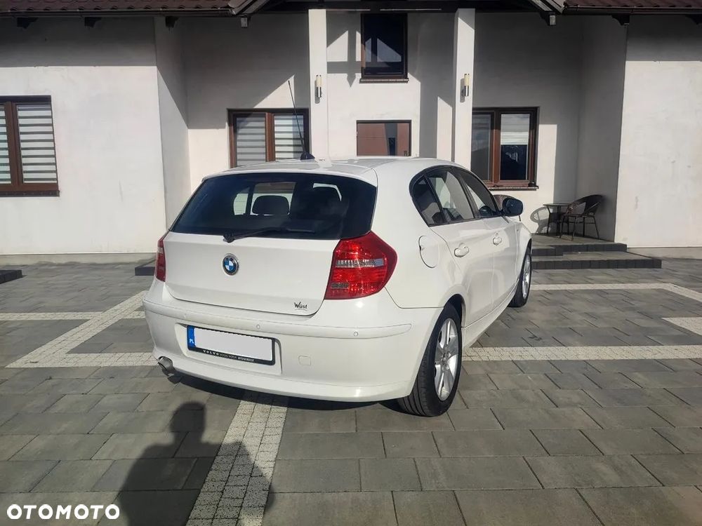 BMW Seria 1 116d - 11