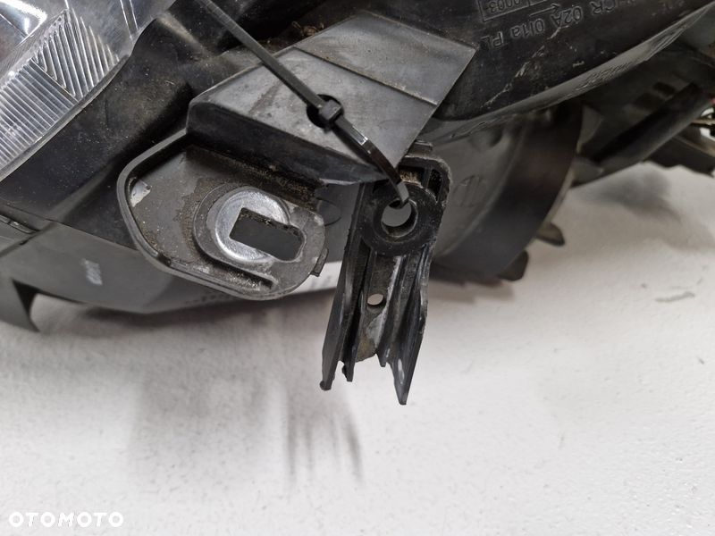 RENAULT KOLEOS I 1 LAMPA REFLEKTOR PRAWY PRZÓD PRZEDNIA UK - 8