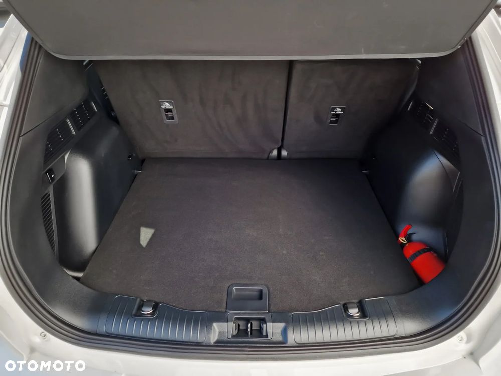 Ford Kuga 1.5 EcoBoost FWD ST-Line - 26