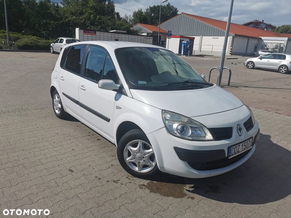 Renault Scenic 1.5 dCi Pack Authentique - 11