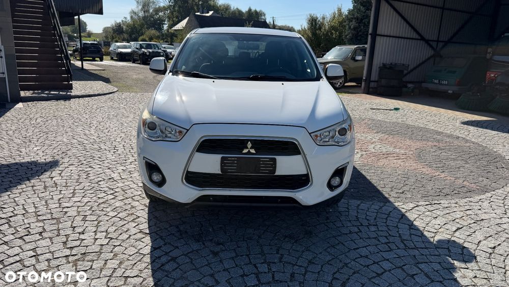 Mitsubishi ASX - 4
