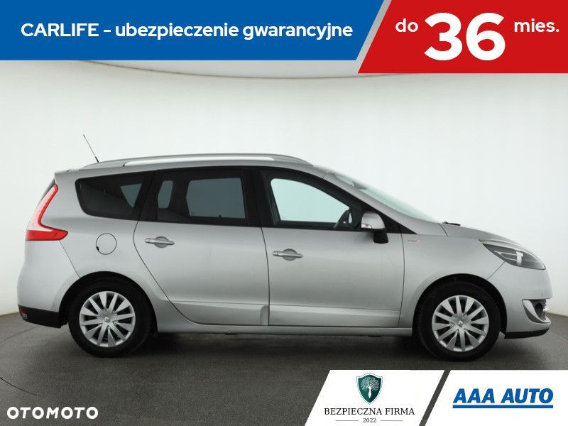 Renault Grand Scenic - 8