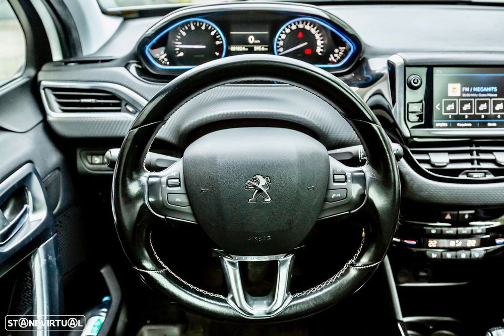 Peugeot 2008 PureTech 110 Stop&Start GT-Line Edition - 9