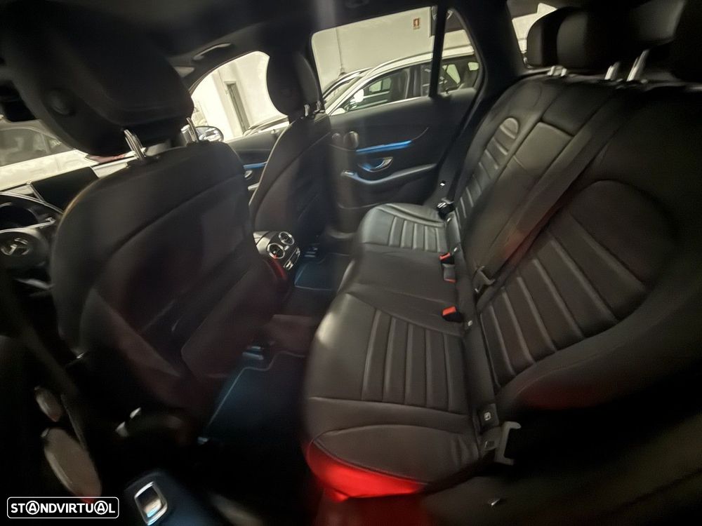 Mercedes-Benz GLC 250 d 4Matic 9G-TRONIC AMG Line - 10