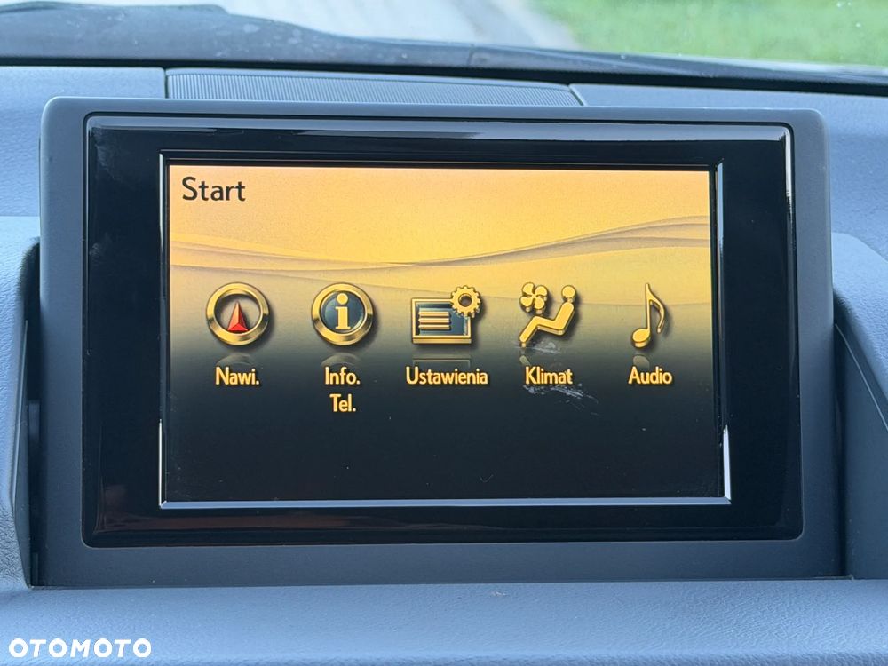 Lexus CT 200h Prestige - 14
