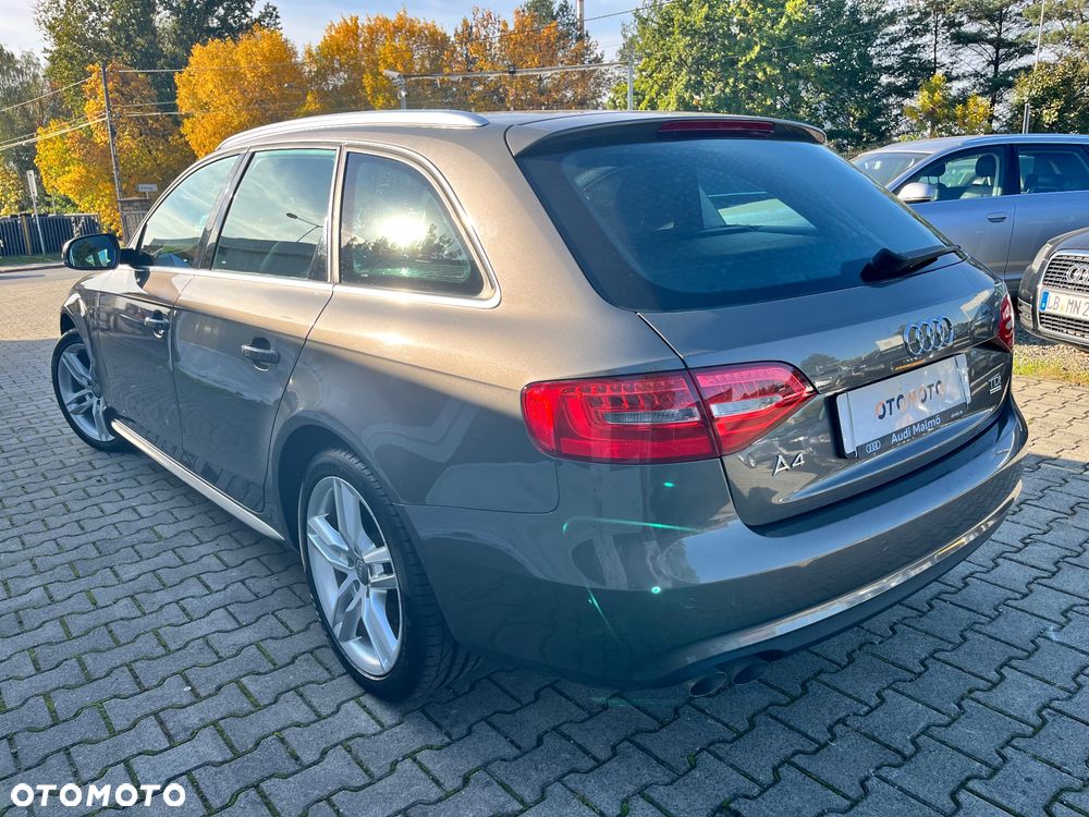 Audi A4 Avant 2.0 TDI DPF quattro S line Sportpaket - 3