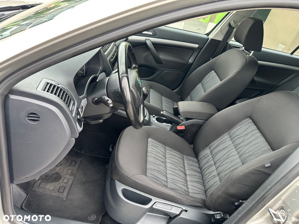 Skoda Octavia 1.8 TSI Ambition - 16