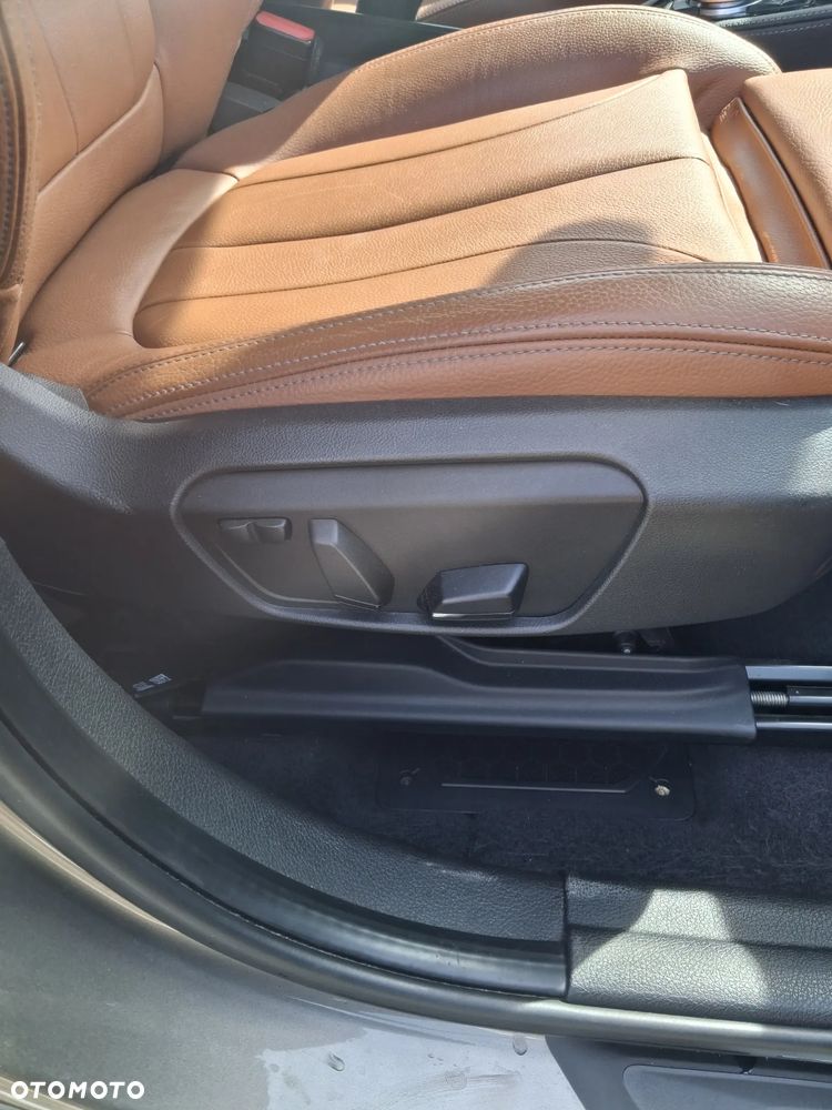 BMW Seria 2 220i Luxury Line - 18