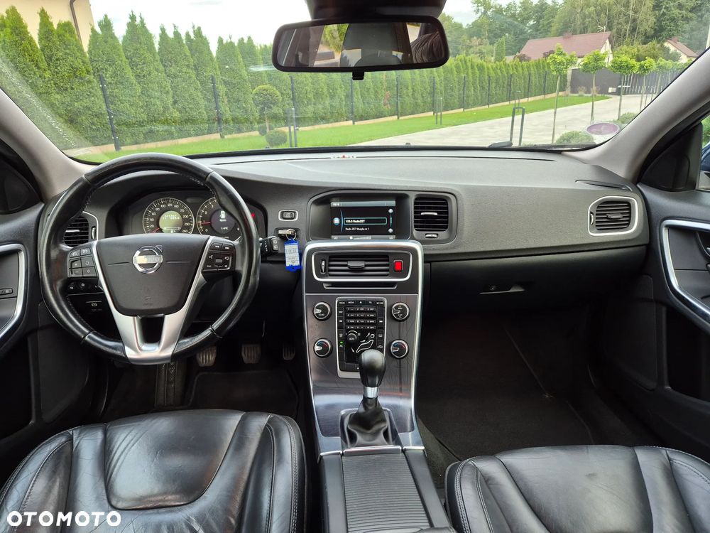 Volvo V60 T3 Ocean Race - 13