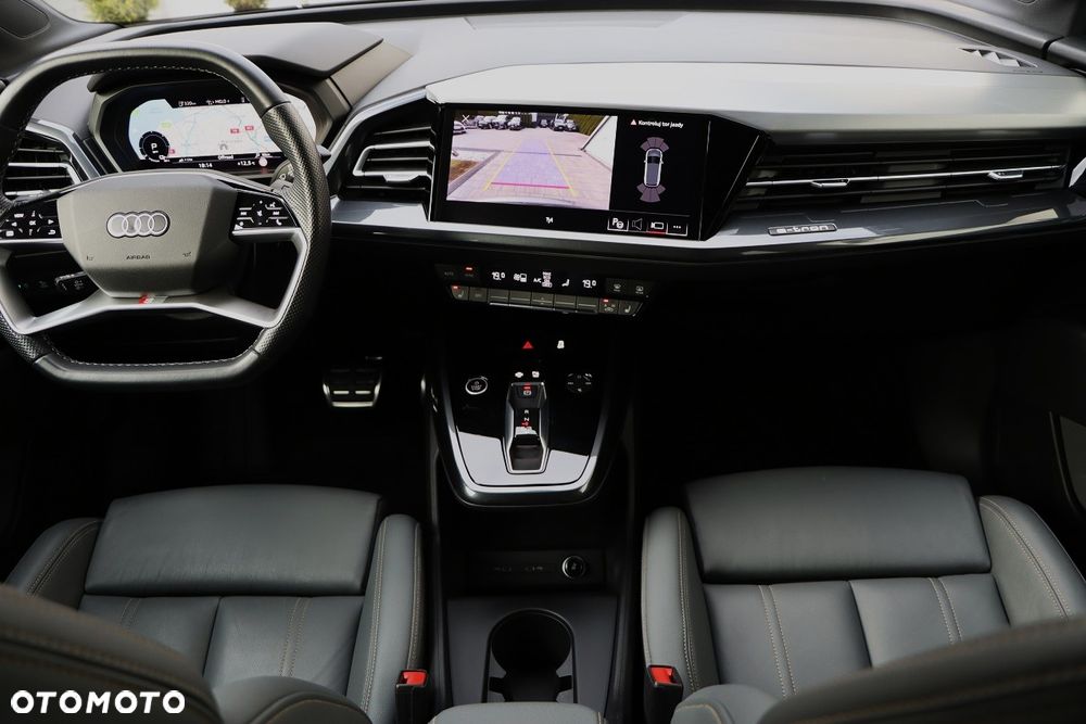 Audi Q4 e-tron 45 82kWh Quattro S Line Edition - 21