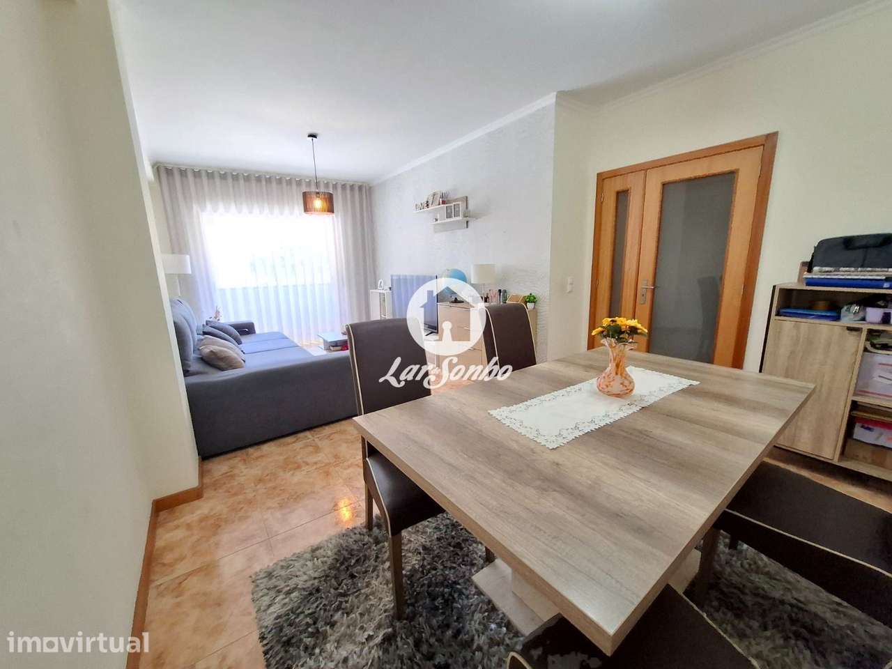 Apartamento T2 c/ garagem fechada e terraço a 200 metros da praia |... - Grande imagem: 5/17