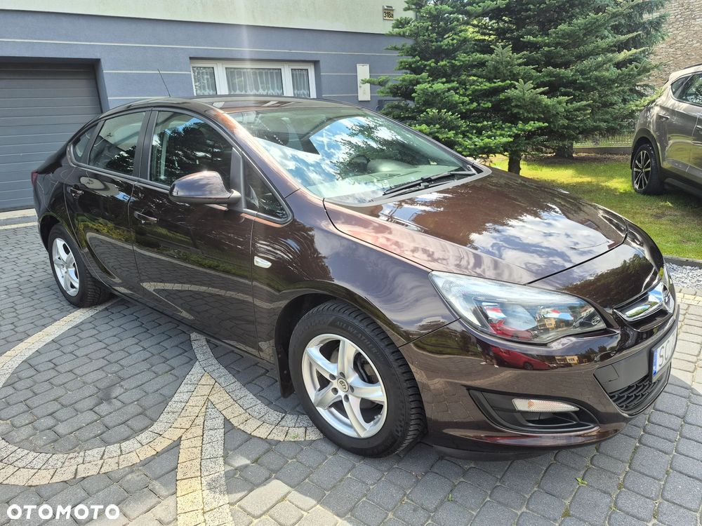Opel Astra 1.6 Active - 8