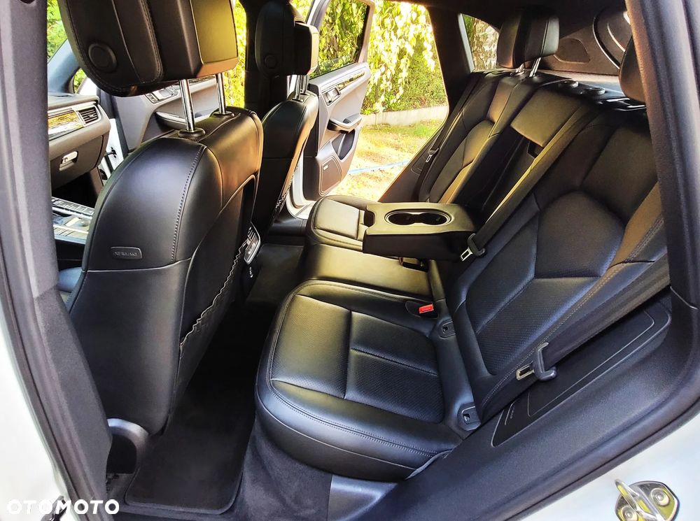 Porsche Macan PDK - 12