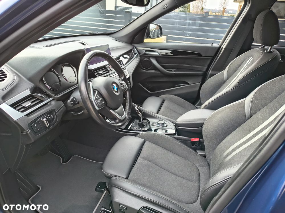 BMW X1 sDrive20i Sport - 9