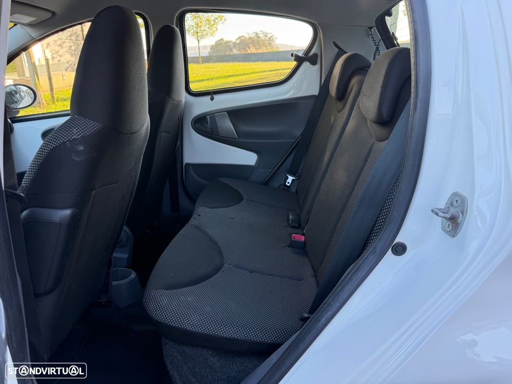 Toyota Aygo 1.0 Power Pack+AC - 19