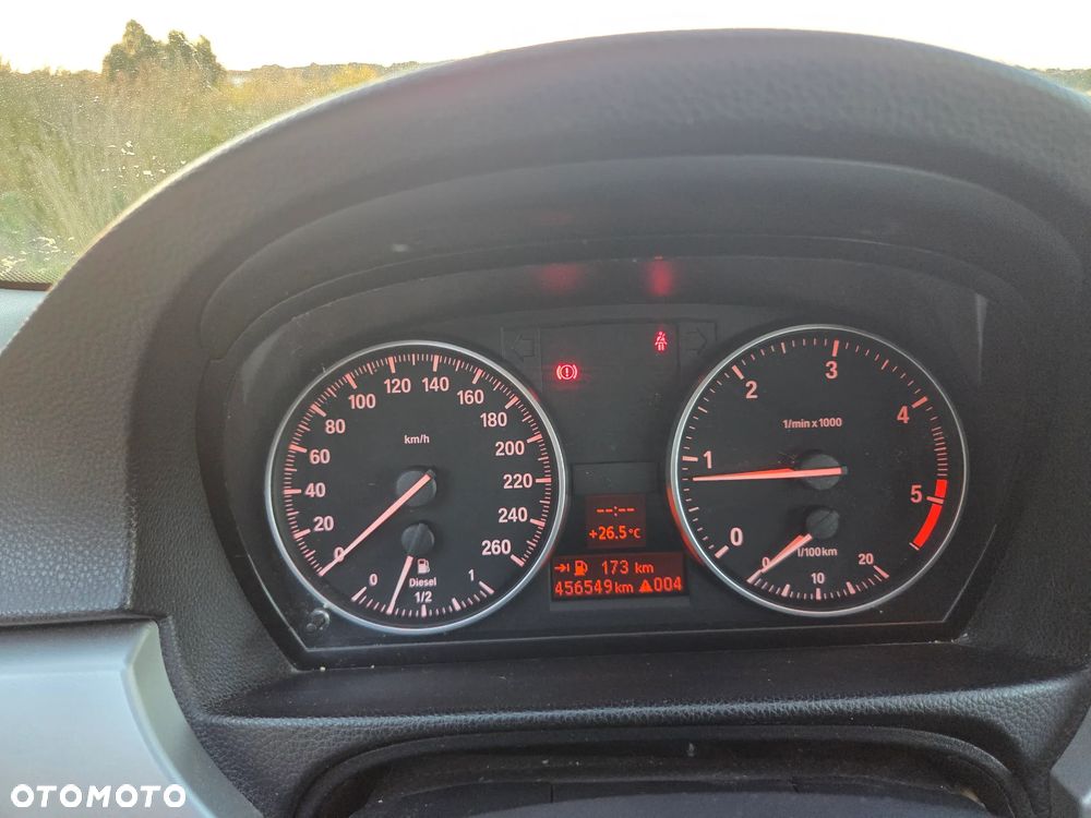 BMW Seria 3 320d - 10
