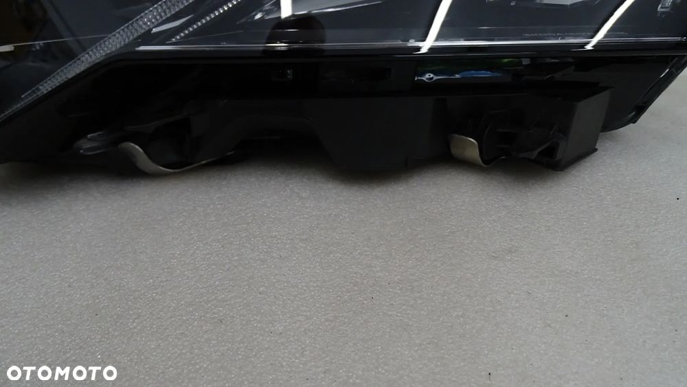 SKODA OCTAVIA IV 5E4 LIFT FULL LED - lampa przednia lewa - 6