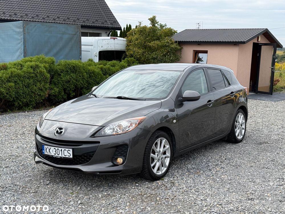 Mazda 3 1.6 Exclusive + - 1