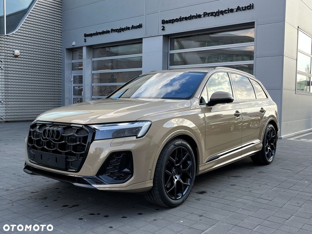 Audi Q7 - 12