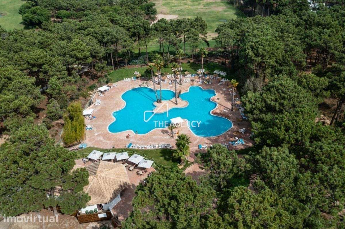 Terreno para construção de uma moradia de luxo na Herdade da Aroeira - Grande imagem: 3/6